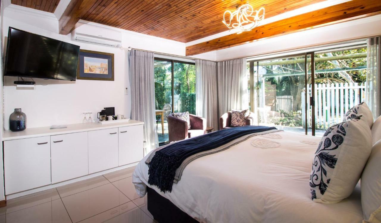 Tsitsikhaya Lodge สตอร์มริเวอร์ ภายนอก รูปภาพ