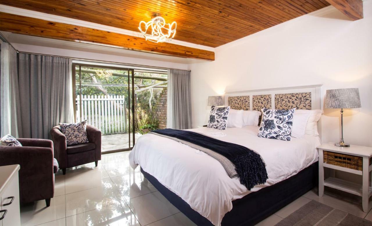 Tsitsikhaya Lodge สตอร์มริเวอร์ ภายนอก รูปภาพ